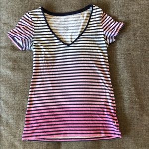 V neck tee